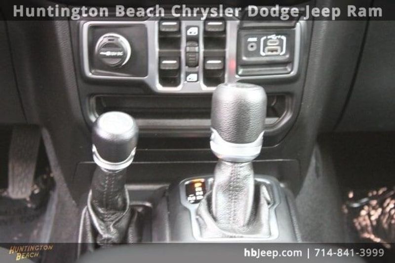 2021 Jeep Wrangler Unlimited Sport AltitudeImage 17