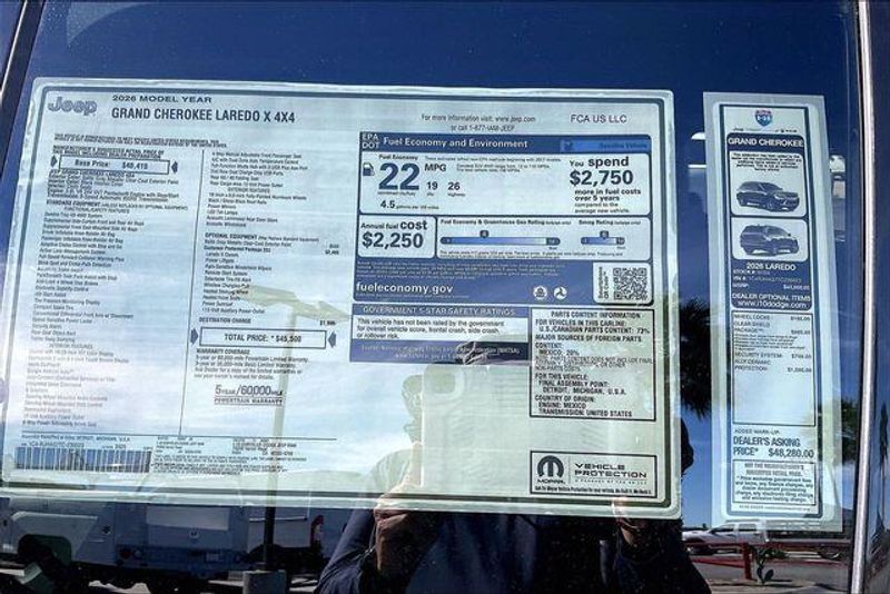 New 2026 Jeep Grand Cherokee Laredo X 4x4Image 16