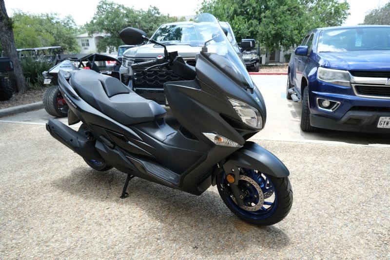 2025 SUZUKI BURGMAN 400 BLACK 