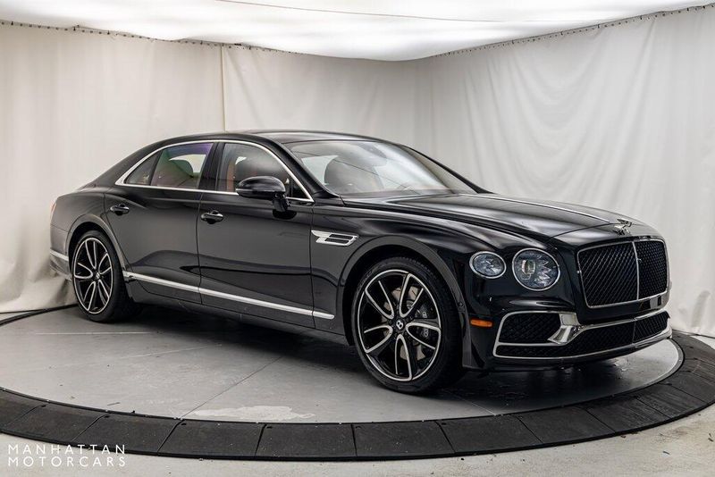 2024 Bentley Flying Spur Image 7