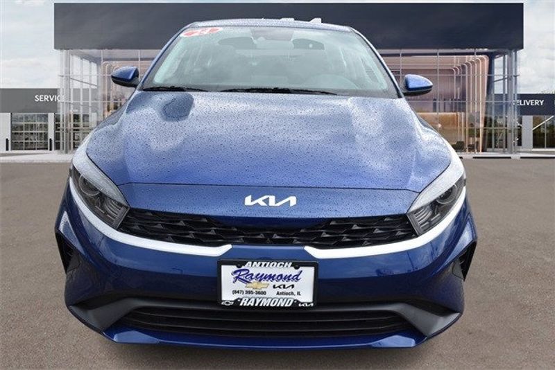 2024 Kia Forte LXSImage 9