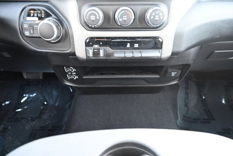 2024 RAM 2500 TradesmanImage 23