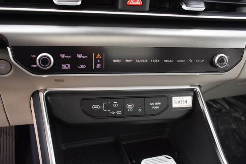 New 2026 Kia Carnival Hybrid SXImage 34