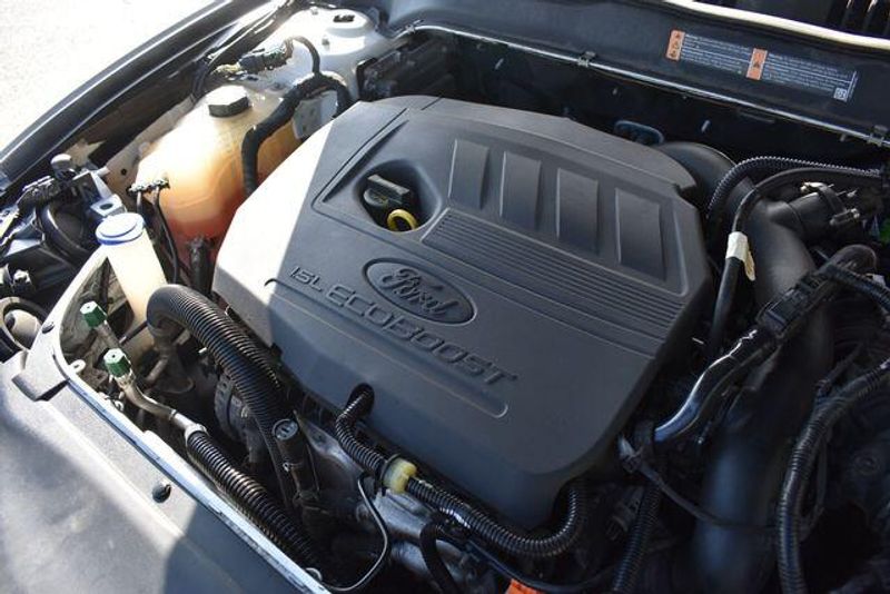 Used 2017 Ford Fusion SEImage 33
