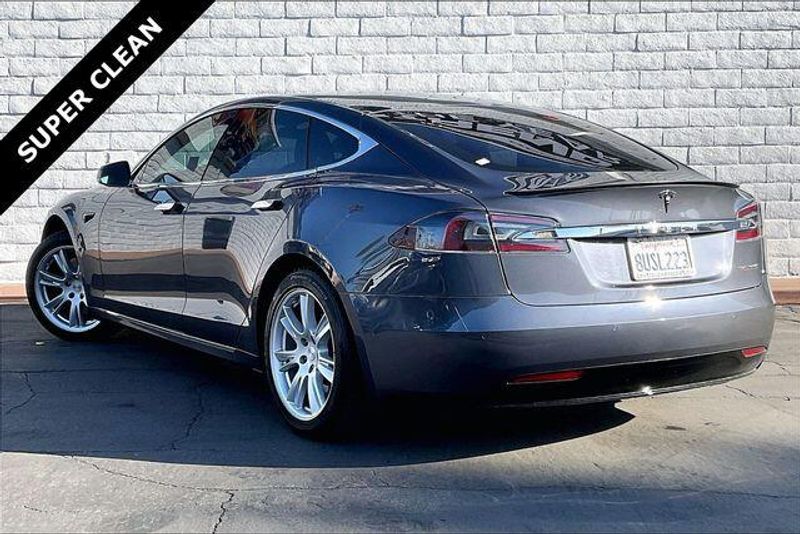Used 2021 Tesla Model S PerformanceImage 10