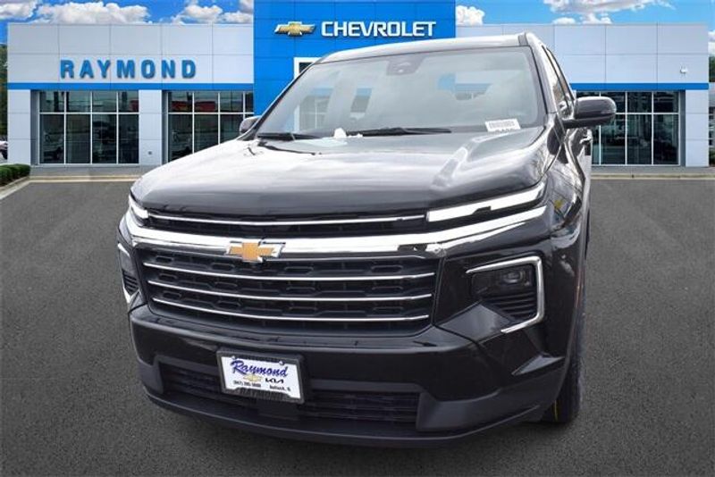 2025 Chevrolet Traverse LTImage 7