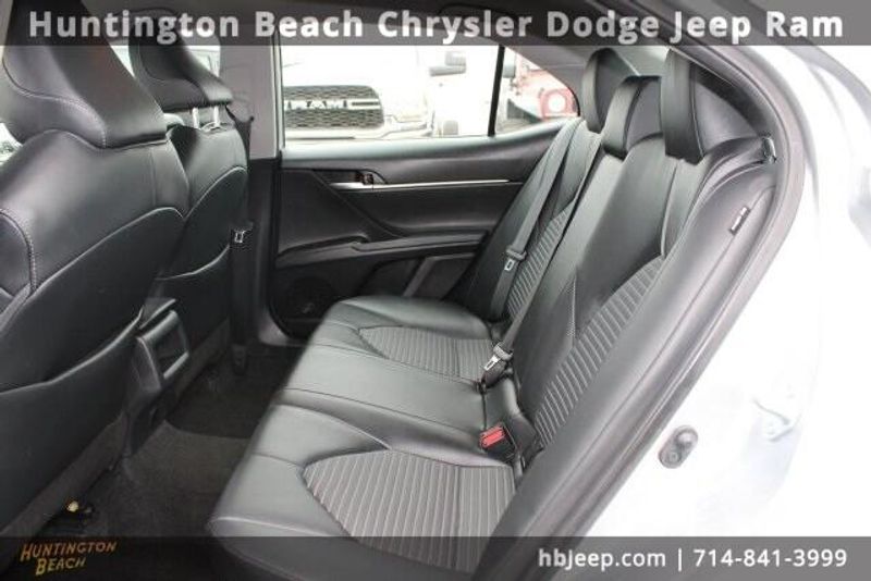 2023 Toyota Camry SEImage 33