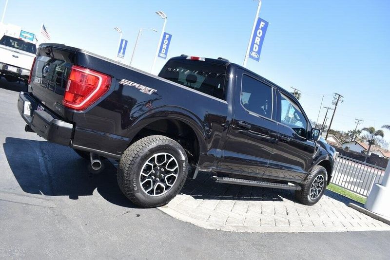 2021 Ford F-150 XLTImage 2