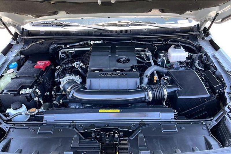 Used 2024 Nissan Frontier PRO-4XImage 9