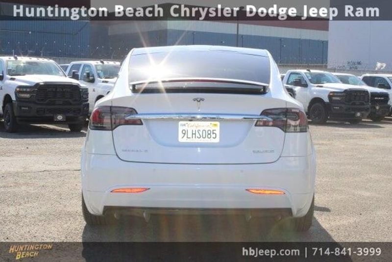 2017 Tesla Model X 75DImage 4