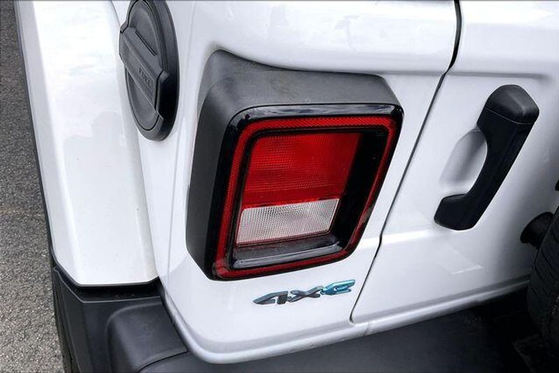 Used 2024 Jeep Wrangler 4xE Sport S 4xeImage 28