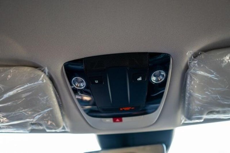 2025 Kia EV6 WindImage 20
