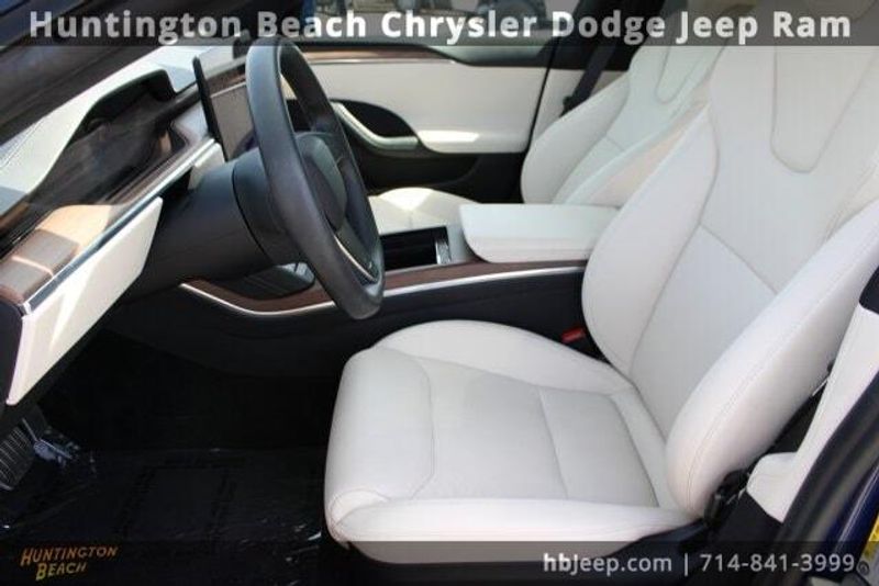 2023 Tesla Model S BaseImage 28