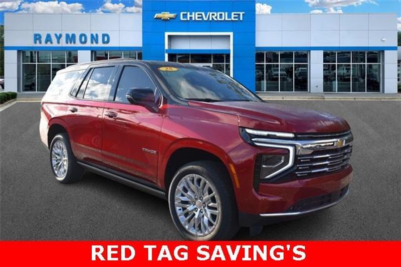 New 2025 Chevrolet Tahoe PremierImage 1