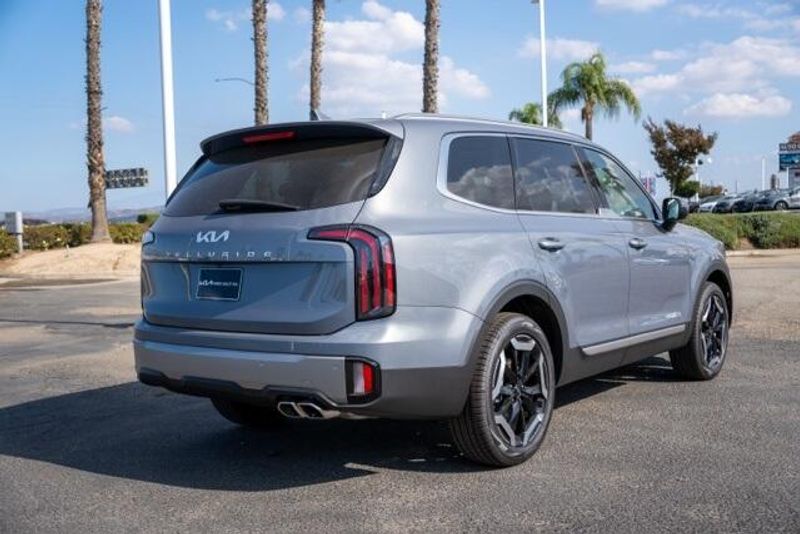New 2025 Kia Telluride EXImage 7