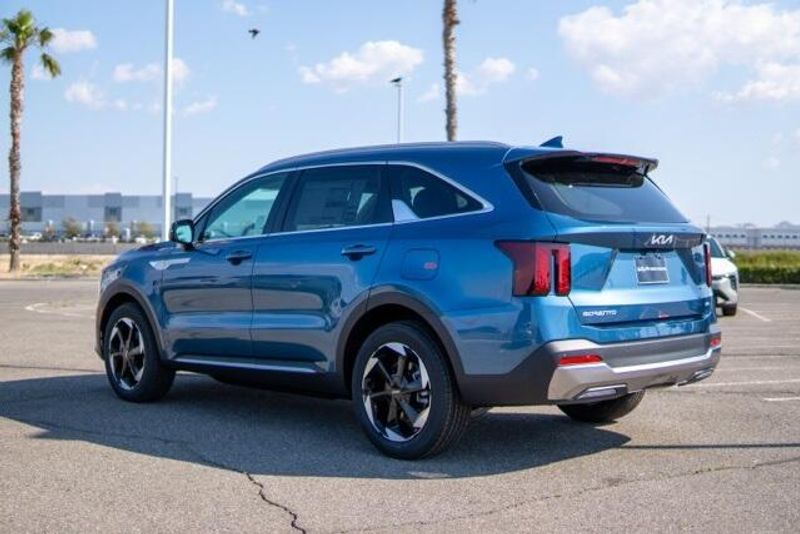 2025 Kia Sorento Hybrid EXImage 5