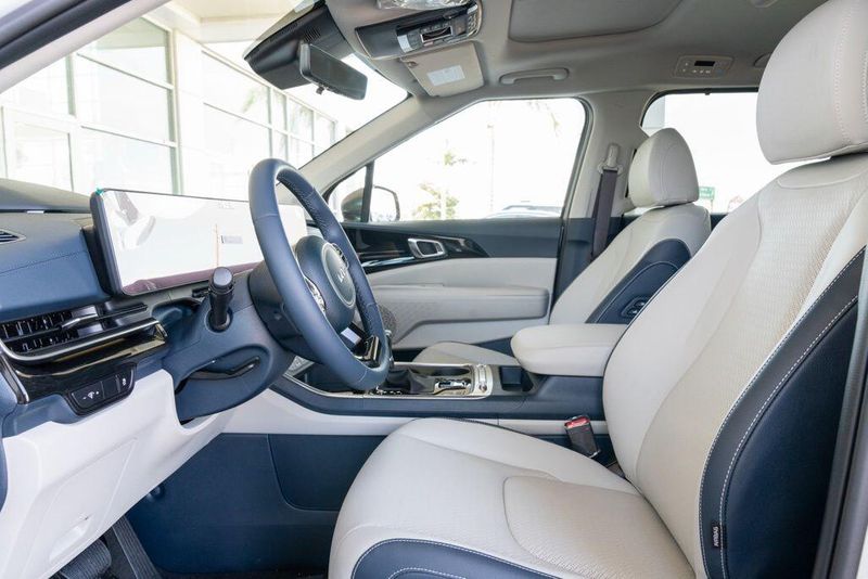 New 2026 Kia Carnival SX PrestigeImage 12