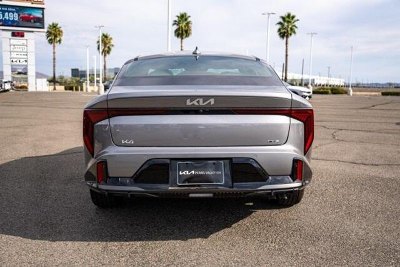 New 2025 Kia K4 GT-Line TurboImage 6