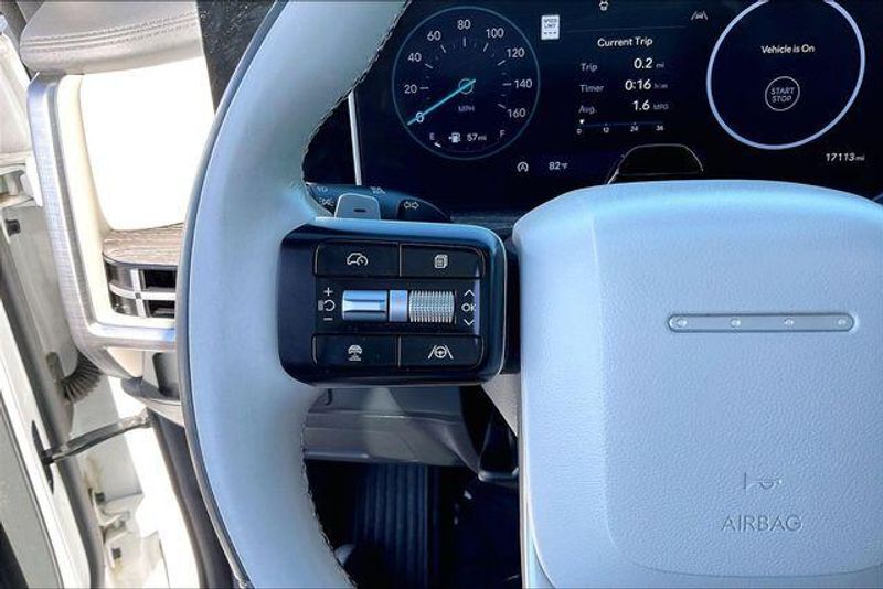 Used 2024 Hyundai Santa Fe CalligraphyImage 18