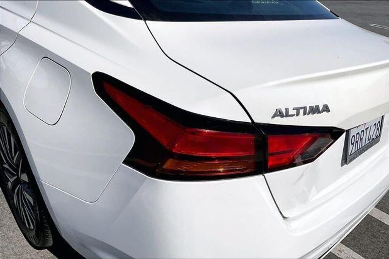 Used 2025 Nissan Altima 2.5 SVImage 28