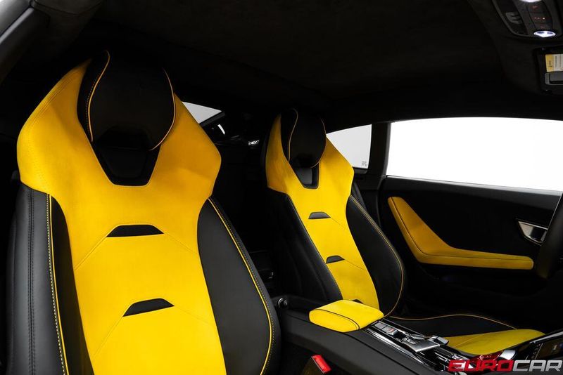 2022 Lamborghini Huracan EVO Image 36