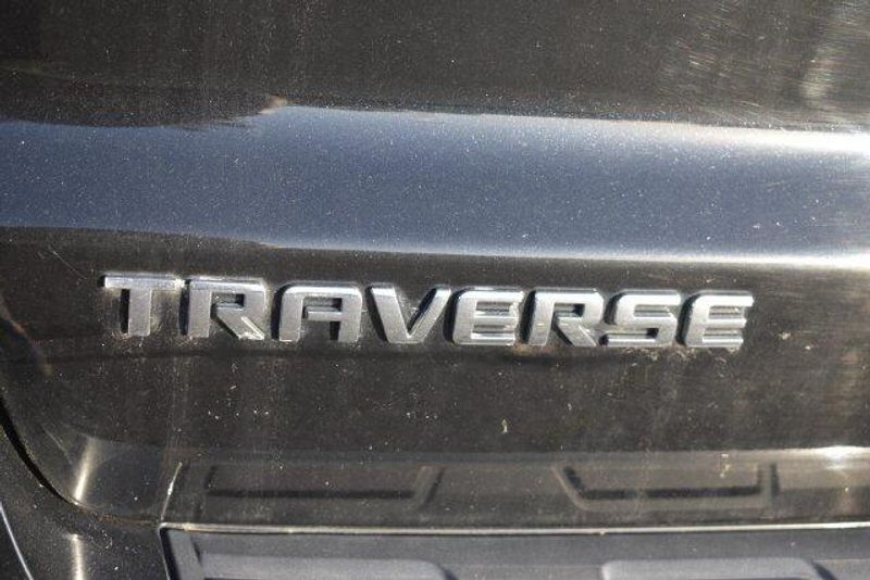 Used 2017 Chevrolet Traverse LTImage 13