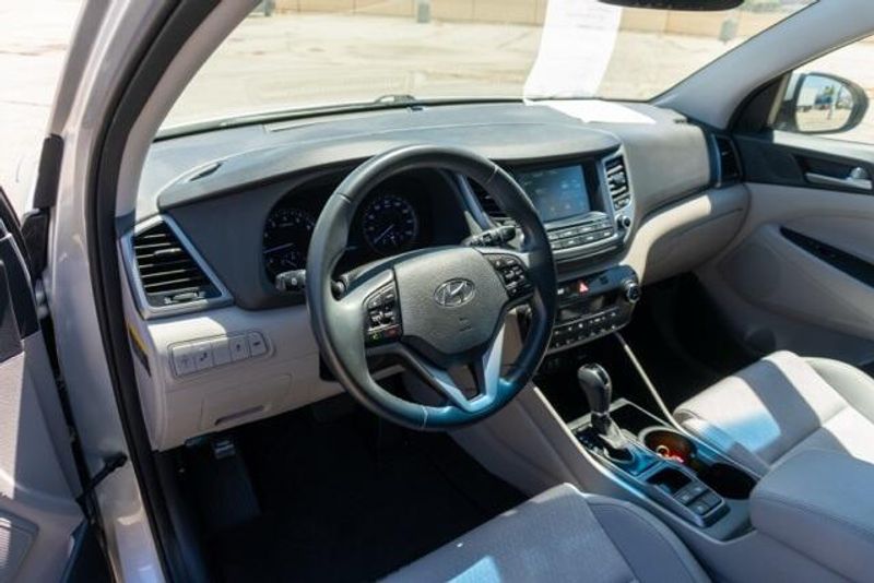 Used 2018 Hyundai Tucson ValueImage 10