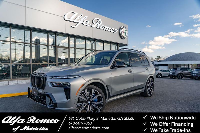 2025 BMW X7 M60i