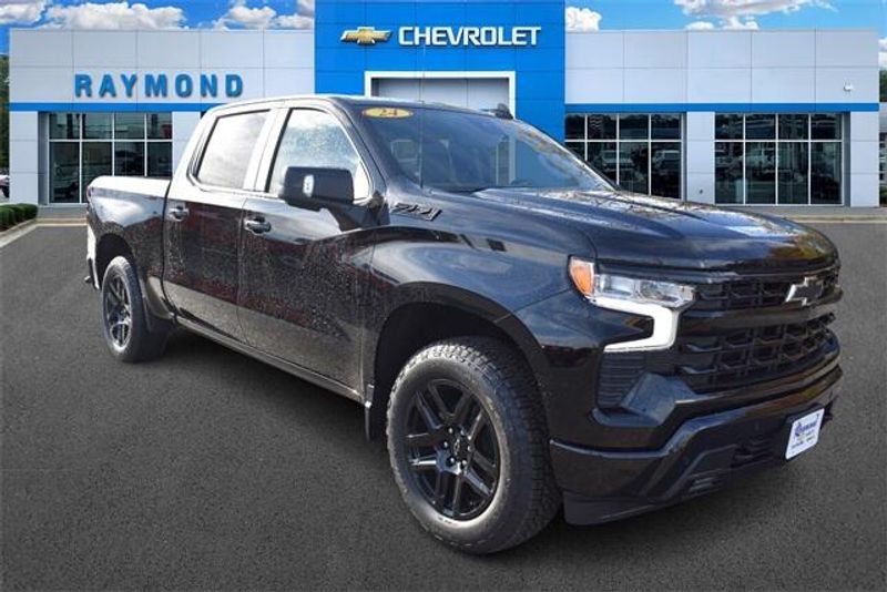 2024 Chevrolet Silverado 1500 RSTImage 1