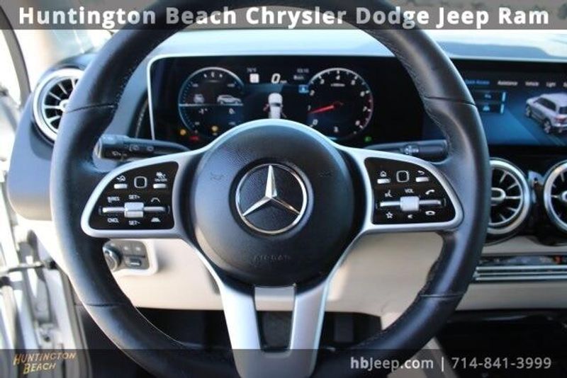 2021 Mercedes-Benz GLB 250Image 18