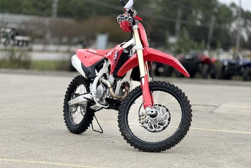 2025 HONDA CRF 250F RED 