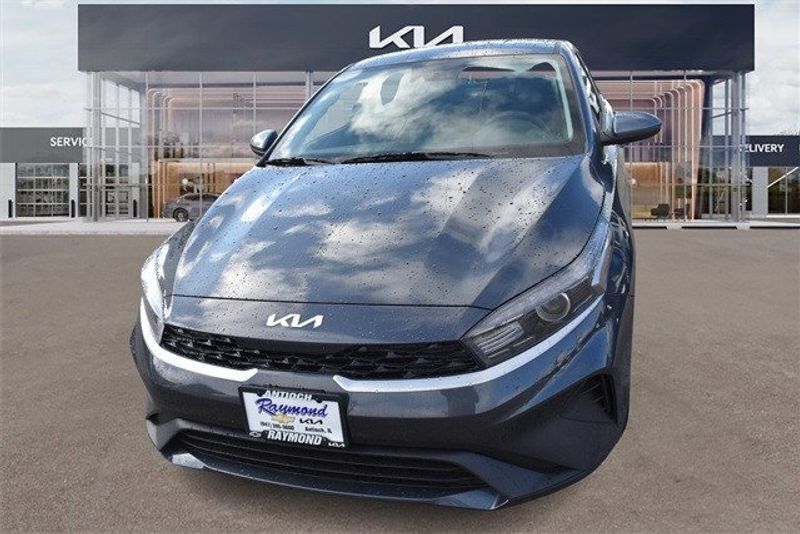 2024 Kia Forte LXSImage 8