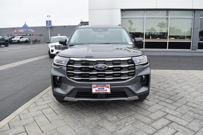 New 2025 Ford Explorer ActiveImage 23