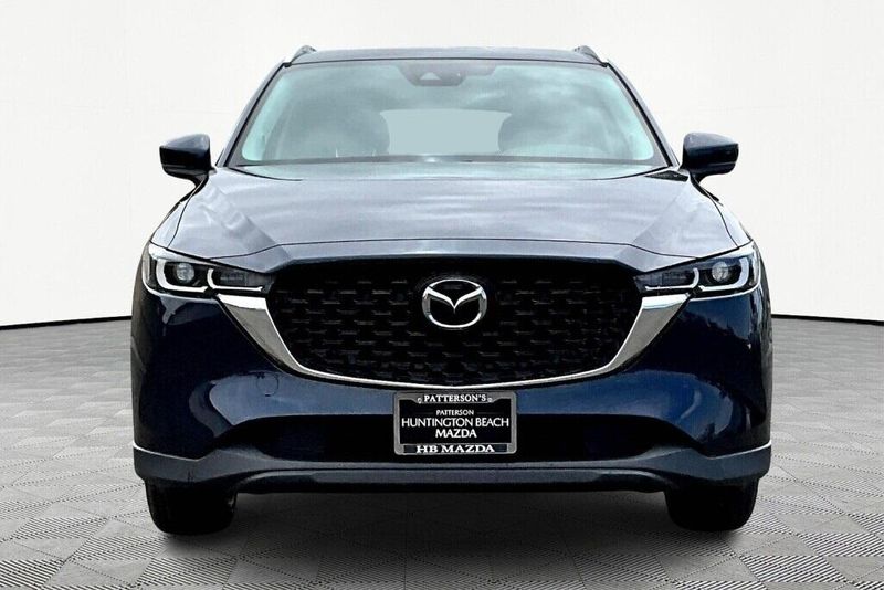 2023 Mazda CX-5 2.5 S Preferred PackageImage 3