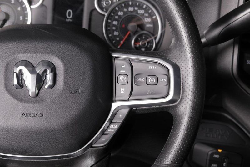 2025 RAM 2500 Tradesman Regular Cab 4x4 8