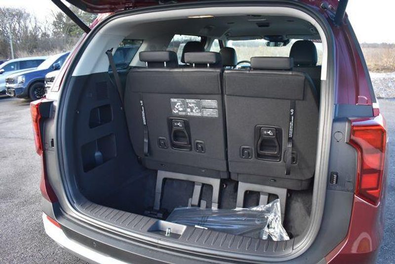 New 2026 Kia Carnival Hybrid EXImage 19