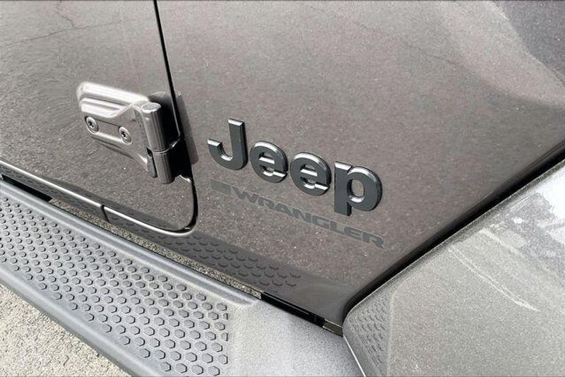 New 2026 Jeep Wrangler Unlimited 4-door SportImage 13