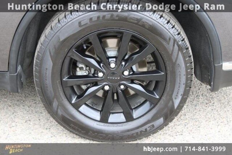 2018 Dodge Durango SXTImage 10