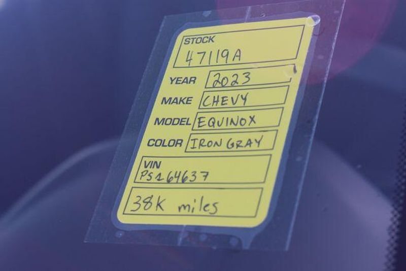 Used 2023 Chevrolet Equinox RSImage 37