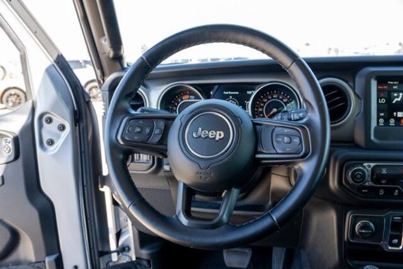 Used 2021 Jeep Wrangler Sport SImage 13