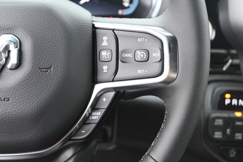 2025 RAM 1500 LaramieImage 22