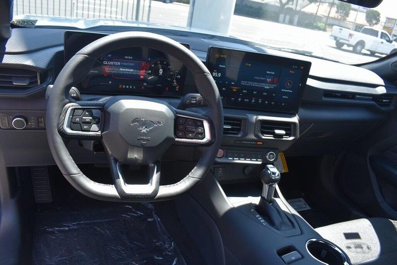 New 2025 Ford Mustang EcoBoostImage 9