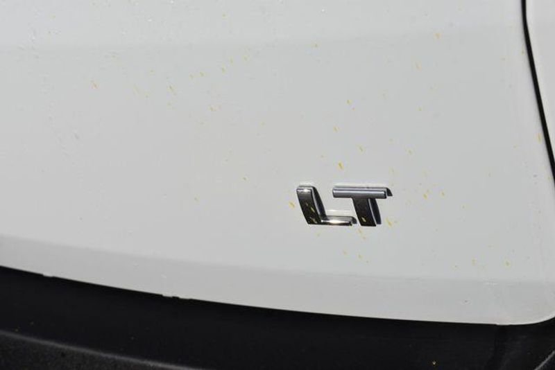 Used 2023 Chevrolet Traverse LT LeatherImage 19