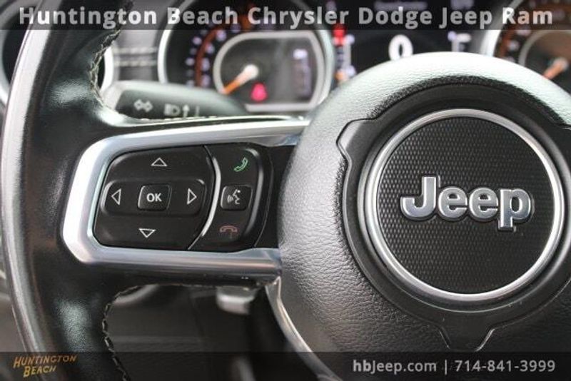 2021 Jeep Gladiator OverlandImage 24
