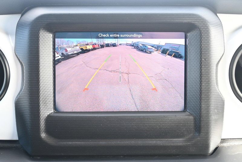 2021 Jeep Wrangler Unlimited IslanderImage 26