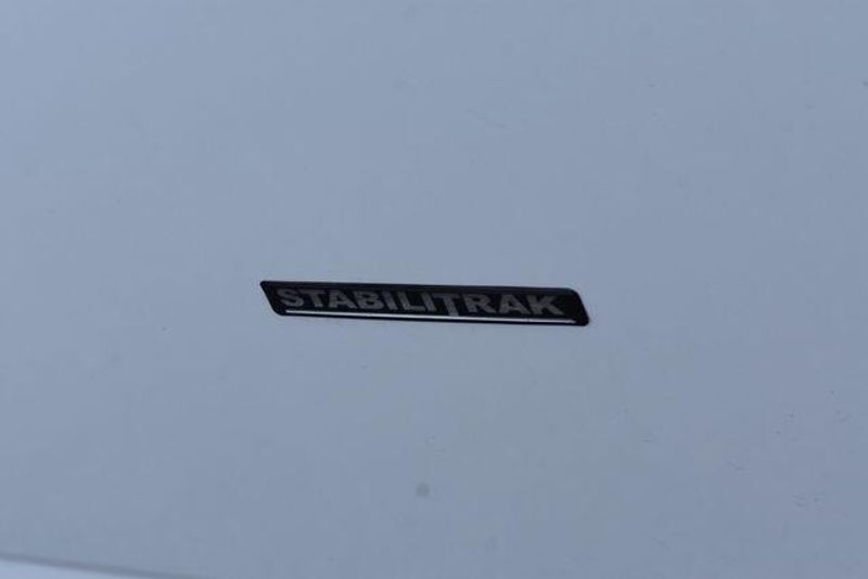 New 2025 Chevrolet Express 3500 Work VanImage 13