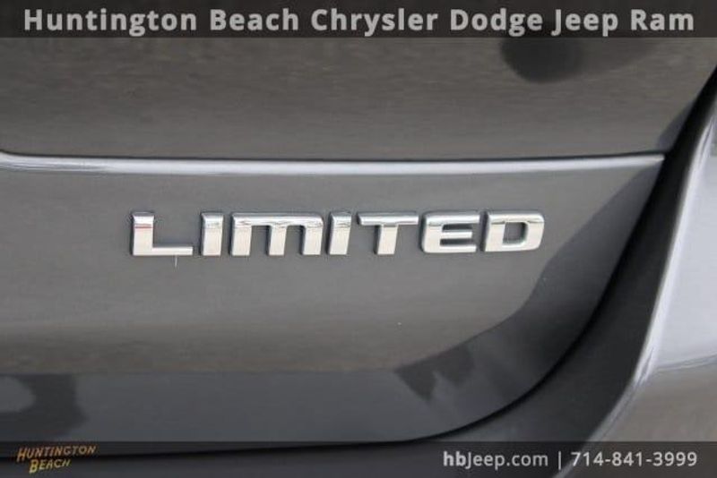 2022 Jeep Grand Cherokee L LimitedImage 10