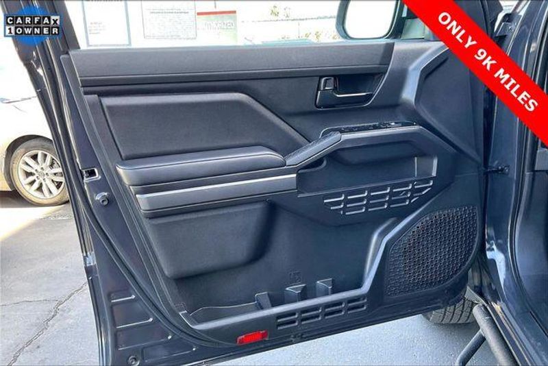 Used 2025 Toyota Tacoma SR5Image 22
