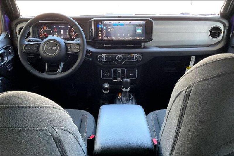 New 2026 Jeep Wrangler 4-door Sport SImage 4