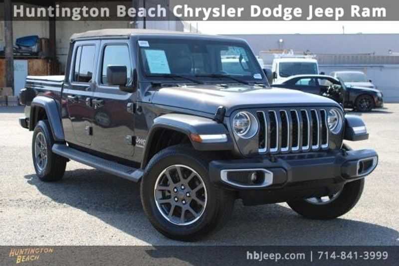 2020 Jeep Gladiator OverlandImage 1